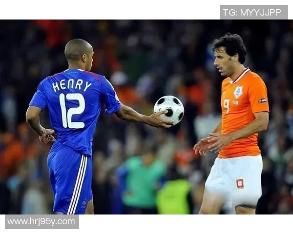 荷兰足球明星盘点:从传奇到新秀的辉煌历程与成就分析