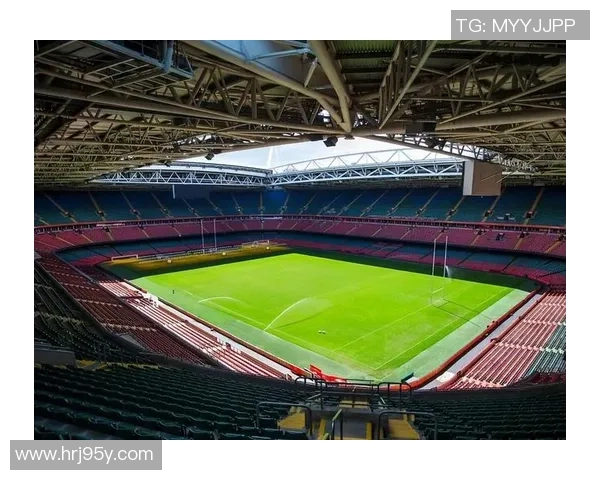 重庆足球队的速度之谜：揭开绿茵场上的快速传奇